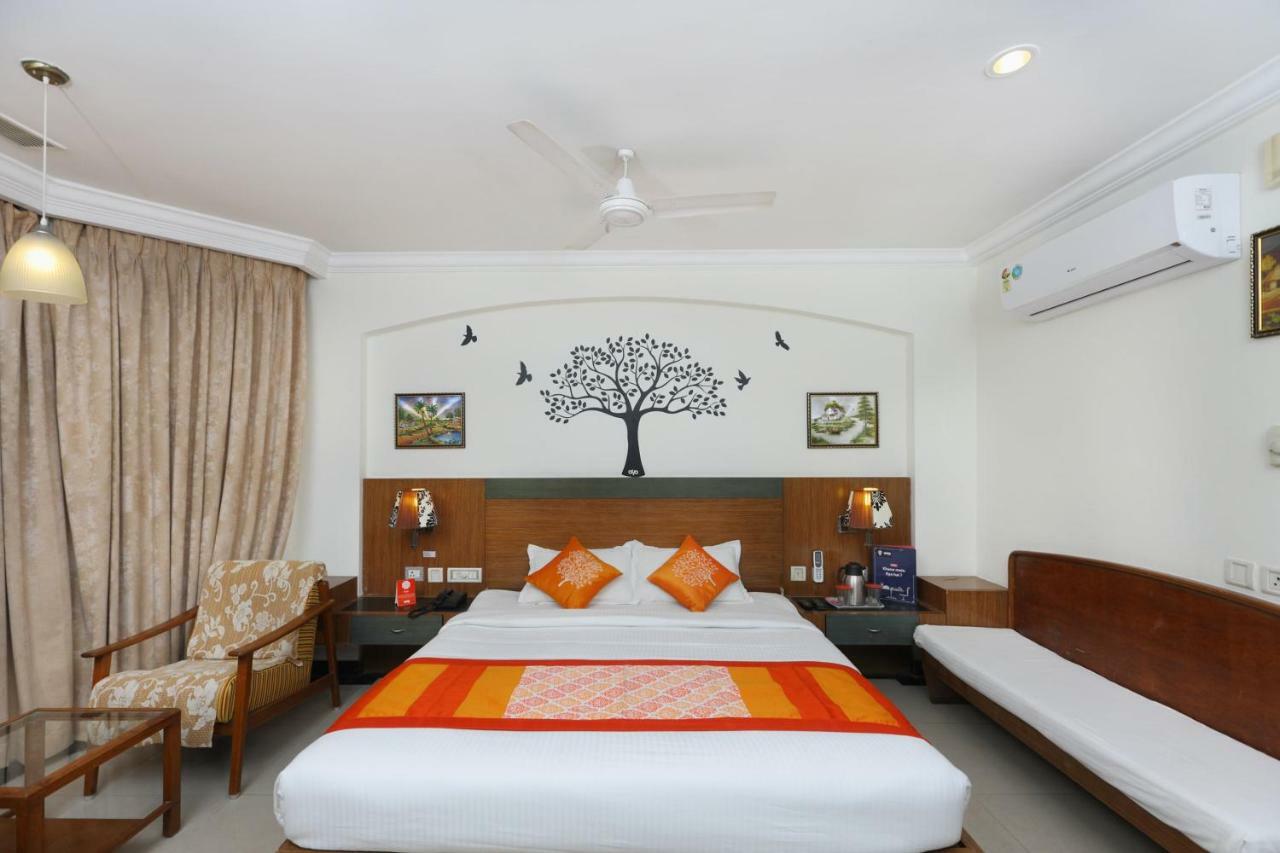 Oyo 1081 Hotel Sindhu International Tirupati Exteriér fotografie