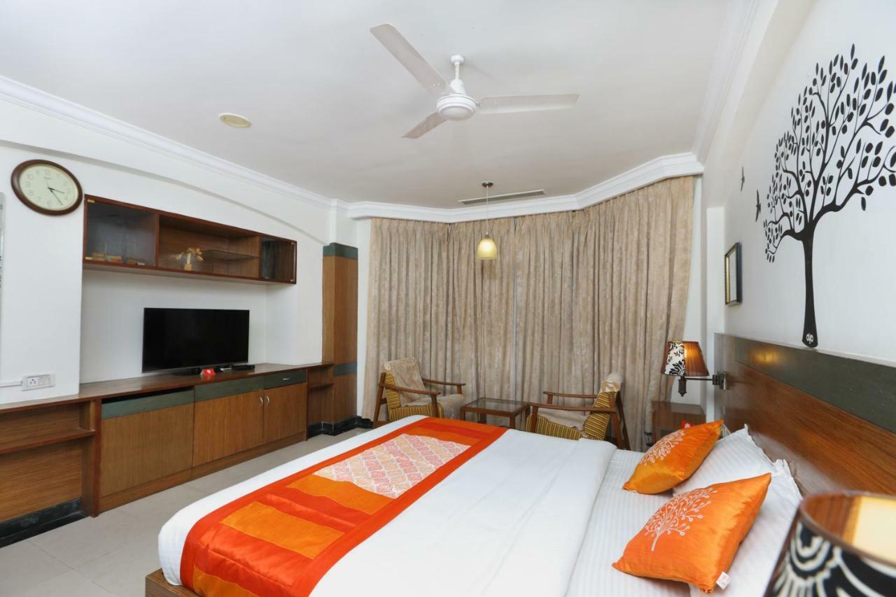 Oyo 1081 Hotel Sindhu International Tirupati Exteriér fotografie